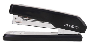 1138416 ������� Deli E0300BLACK Exceed 24/6 26/6 (25������) ������ 100���� ������/������� �������